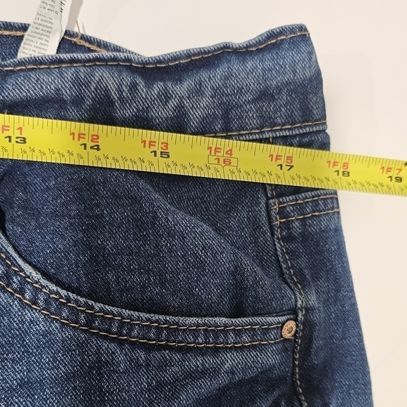 Refuge Denim Distressed High waisted Mom Jeans Size 13 - Picture 10 of 12